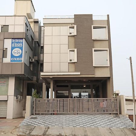 Hotel Mock Orange Джайпур Екстериор снимка