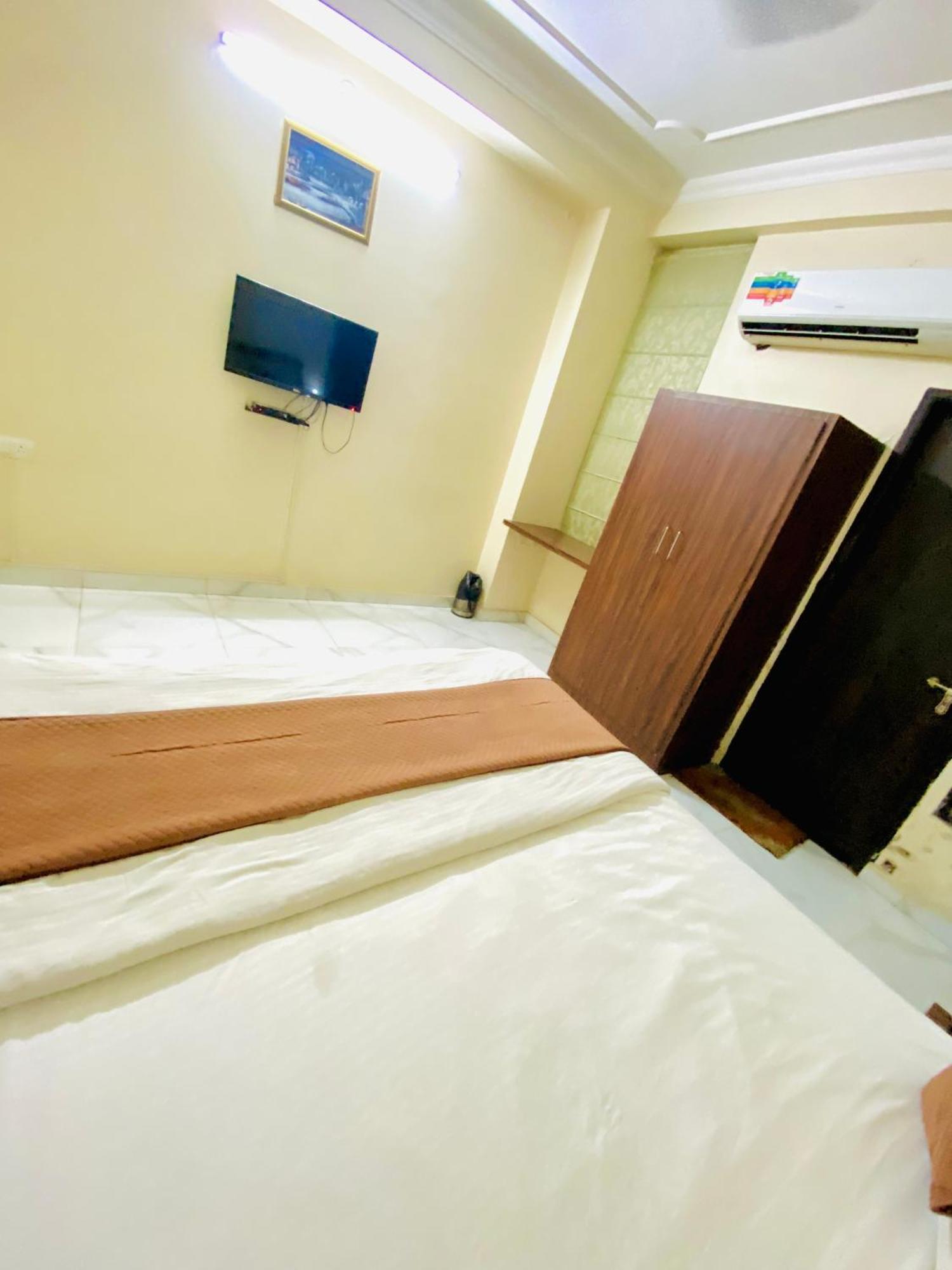 Hotel Mock Orange Джайпур Екстериор снимка