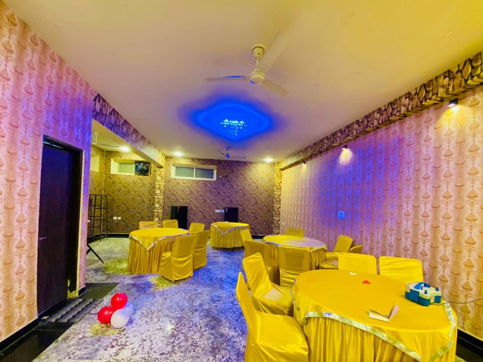 Hotel Mock Orange Джайпур Екстериор снимка