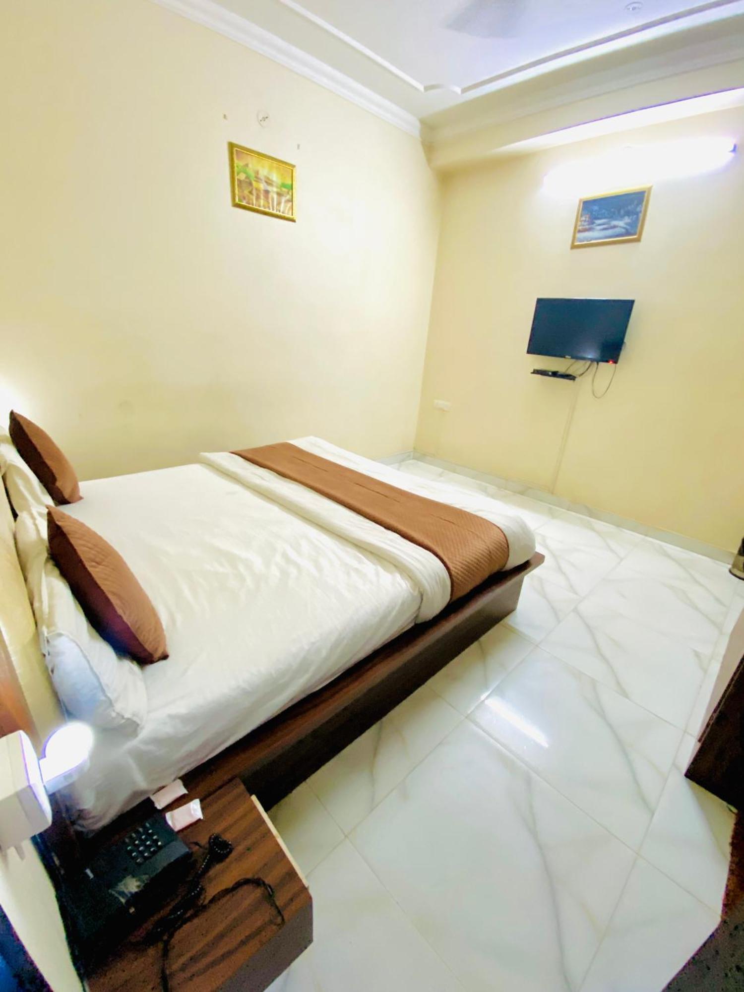 Hotel Mock Orange Джайпур Екстериор снимка