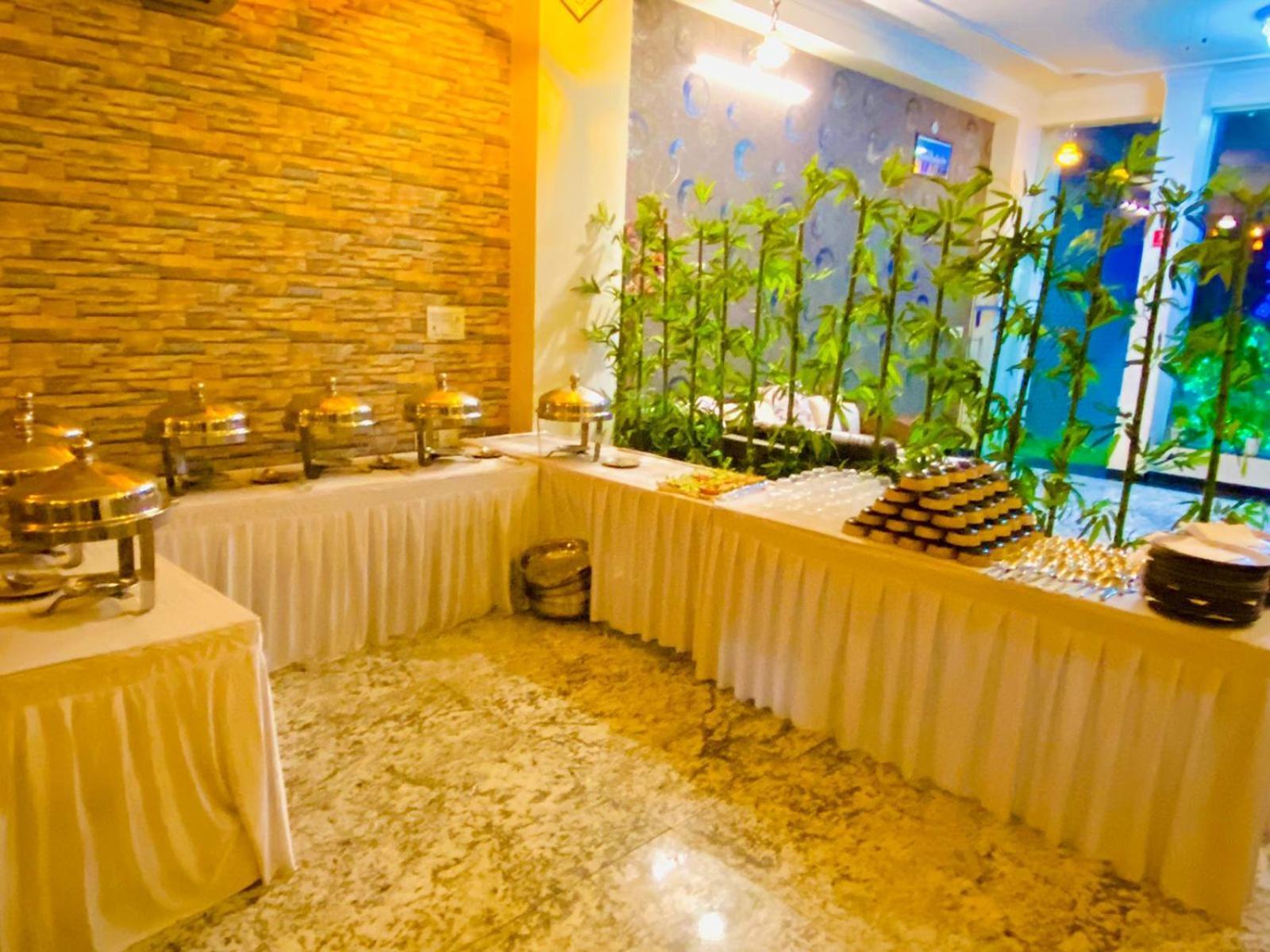 Hotel Mock Orange Джайпур Екстериор снимка