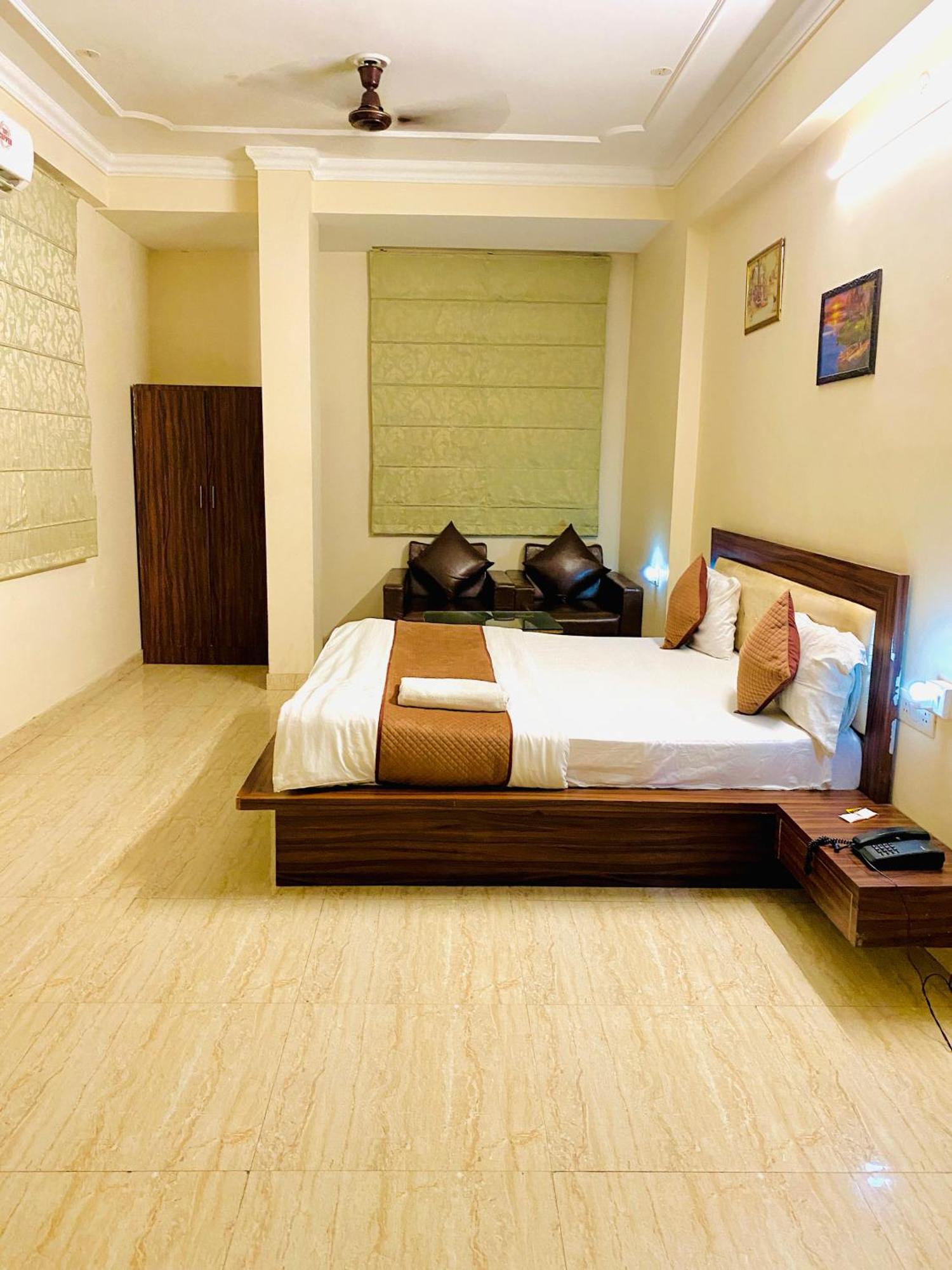 Hotel Mock Orange Джайпур Екстериор снимка