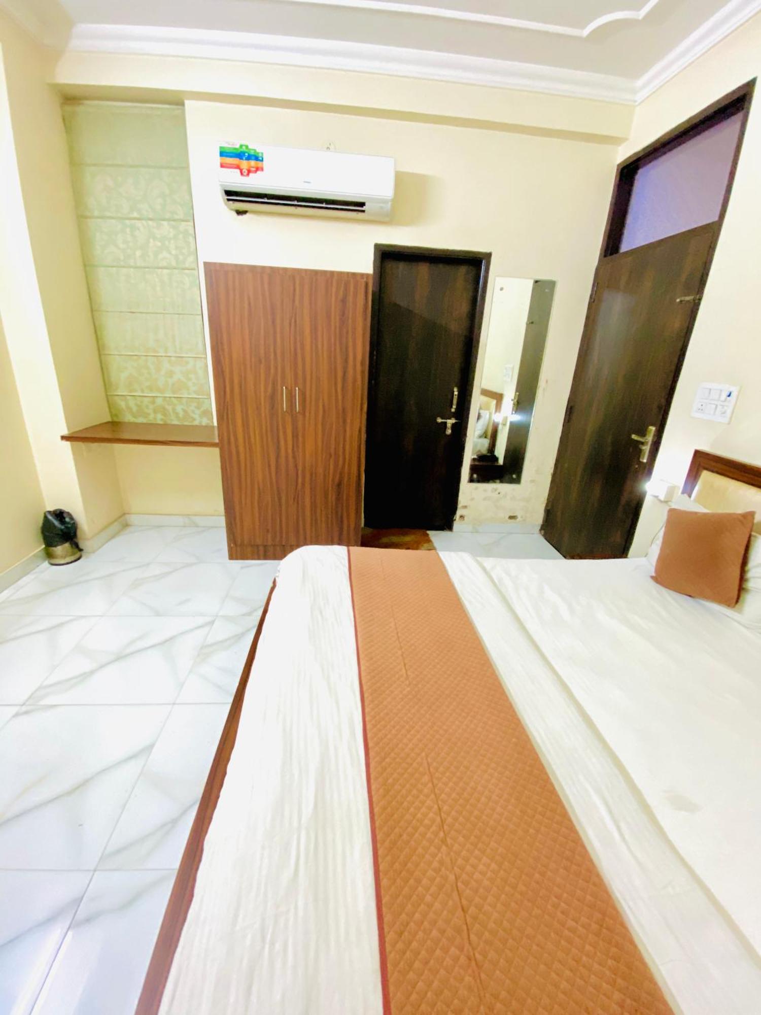 Hotel Mock Orange Джайпур Екстериор снимка